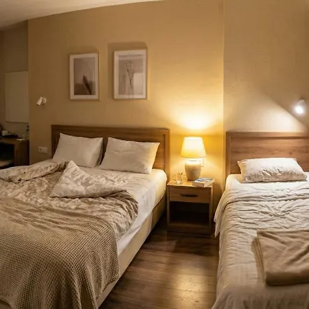 Aparthotel Bas